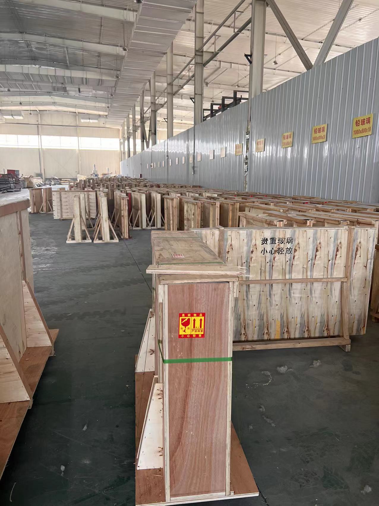 广河工业探伤室铅玻璃
